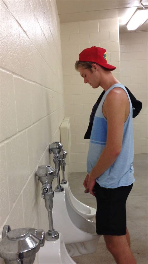 Peeing and Pissing Porn Videos .